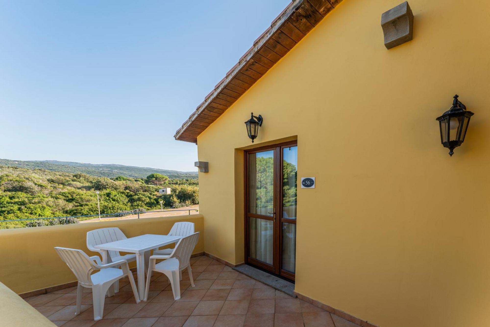 Residence Baia Dei Mirti Vignola Mare Kültér fotó