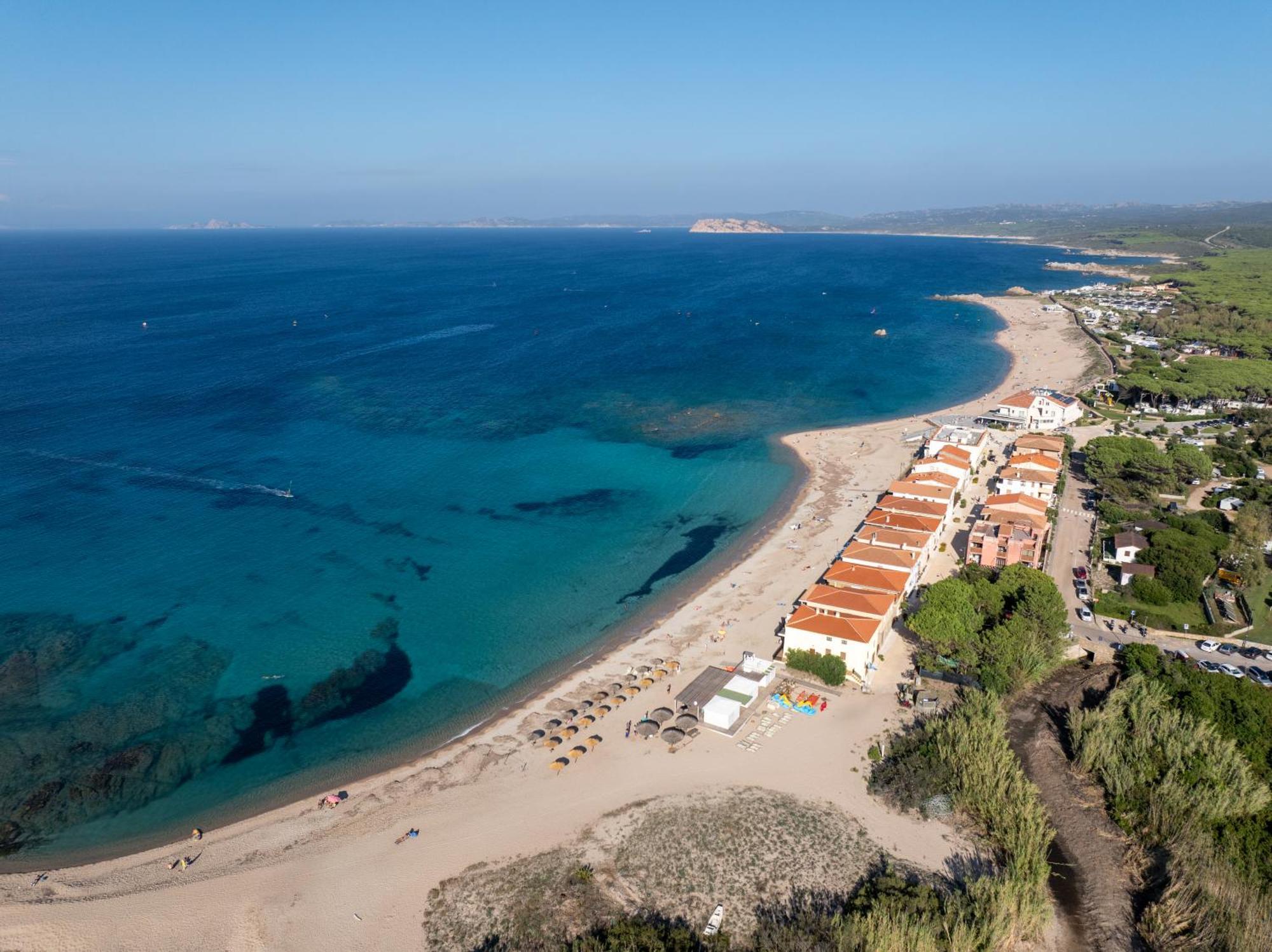 Residence Baia Dei Mirti Vignola Mare Kültér fotó