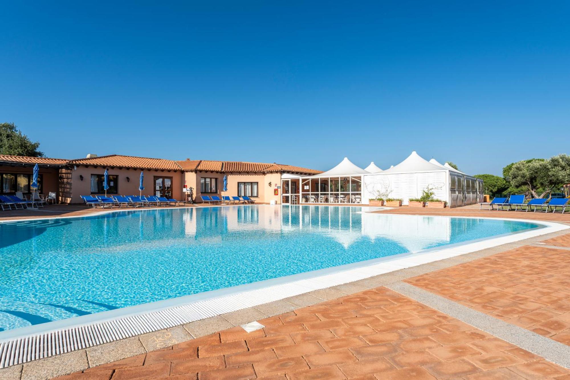 Residence Baia Dei Mirti Vignola Mare Kültér fotó